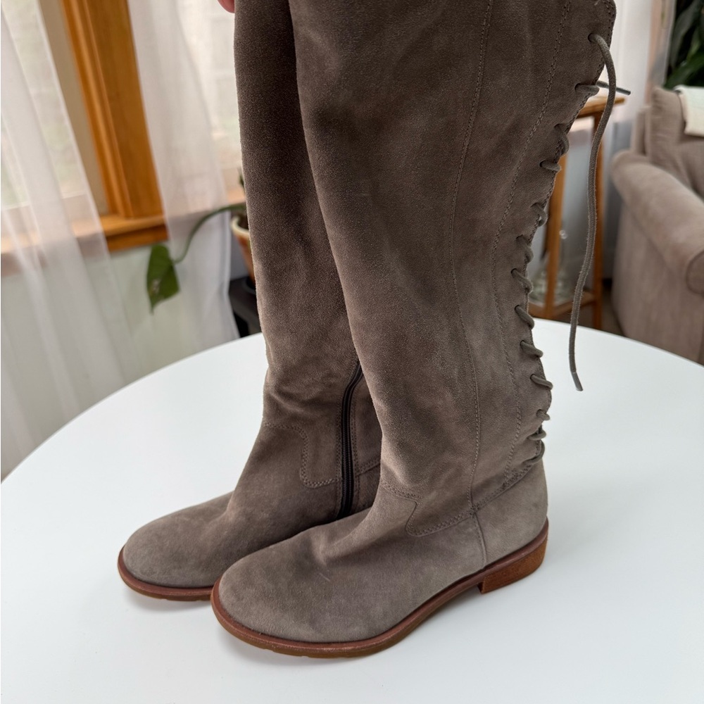 Tan Over the Knee Boots with Classic Design